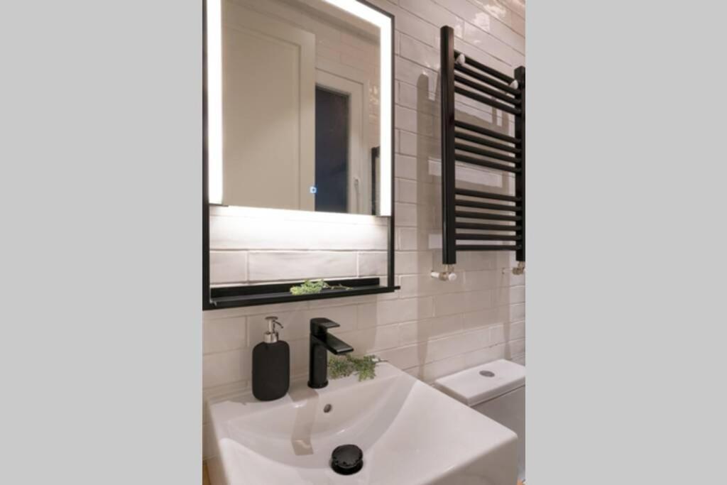 Rustic Bilbao Apartment ภายนอก รูปภาพ