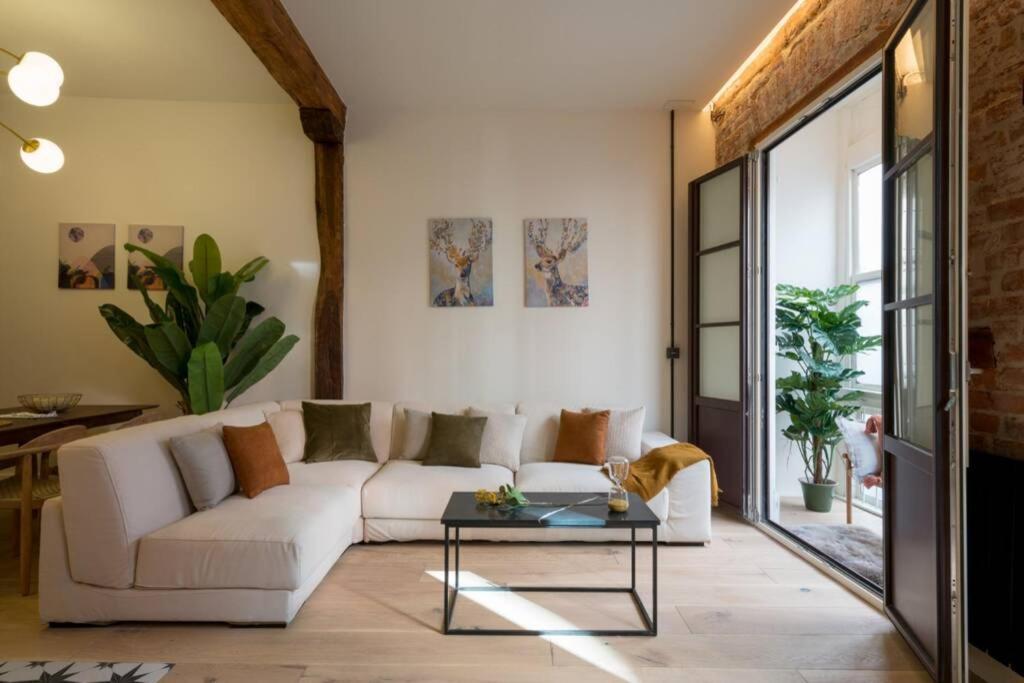 Rustic Bilbao Apartment ภายนอก รูปภาพ
