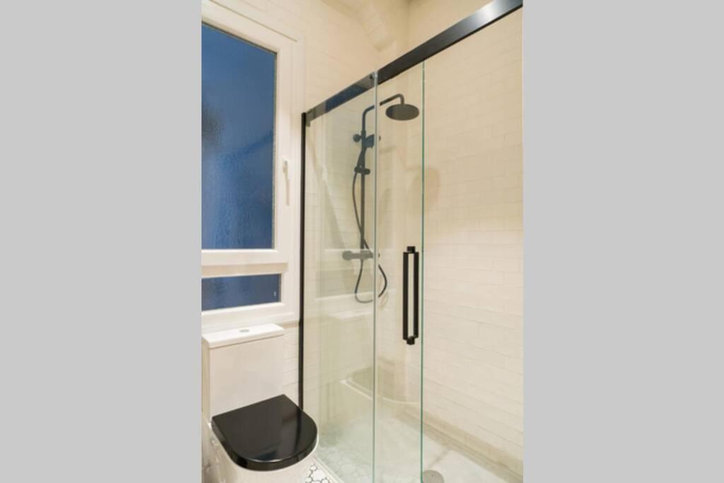 Rustic Bilbao Apartment ภายนอก รูปภาพ