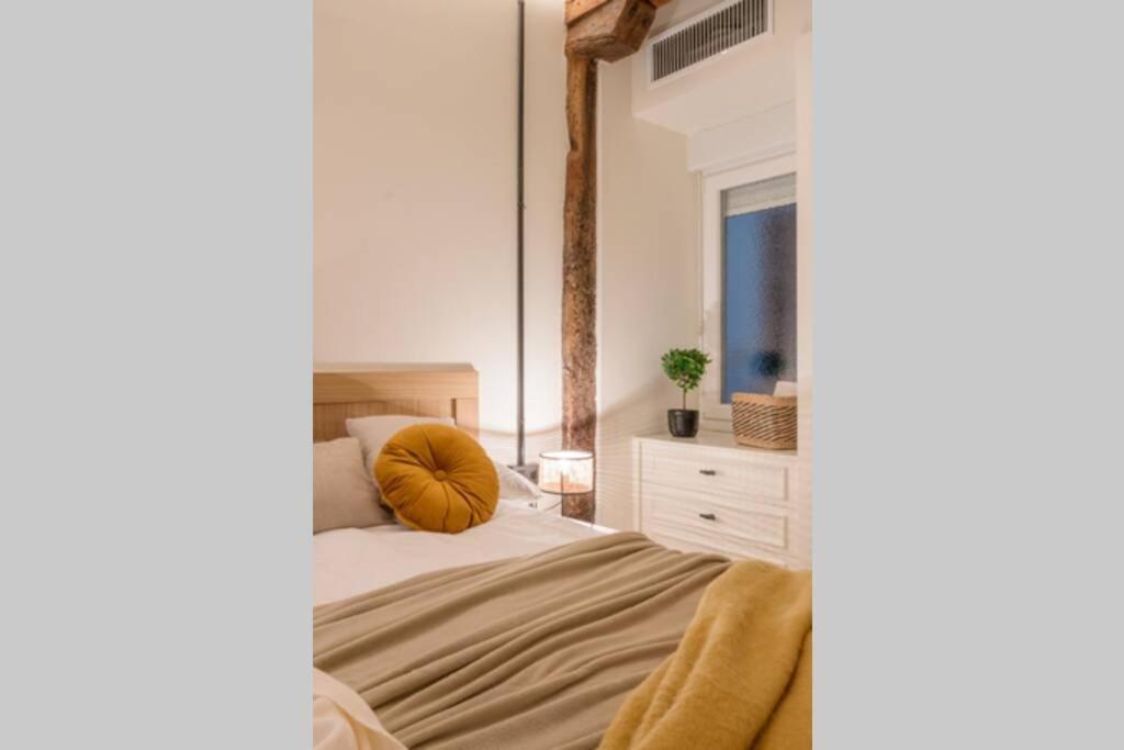 Rustic Bilbao Apartment ภายนอก รูปภาพ