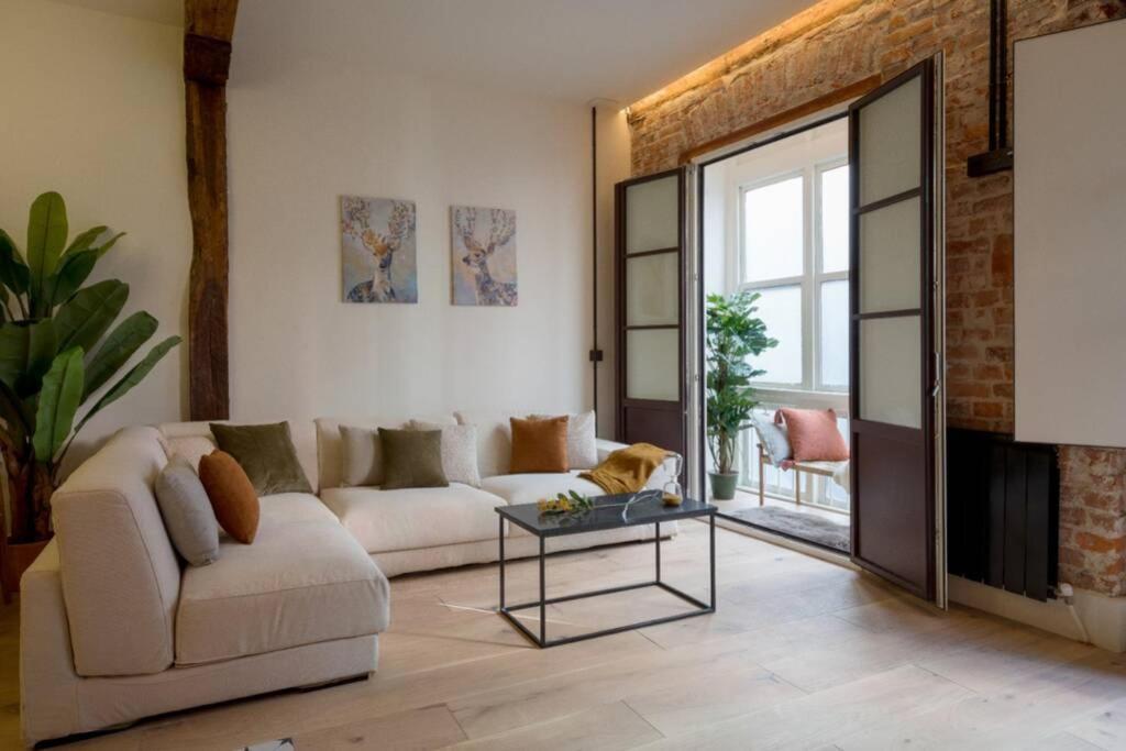 Rustic Bilbao Apartment ภายนอก รูปภาพ